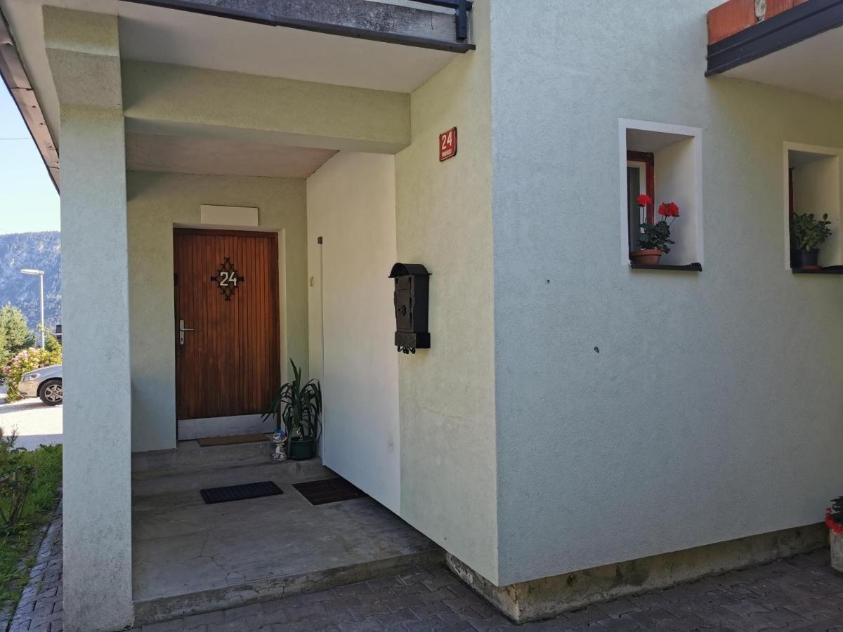 Apartma Rekar - A House, Where You Can Relax In The Embrace Of Nature Jesenice Ngoại thất bức ảnh