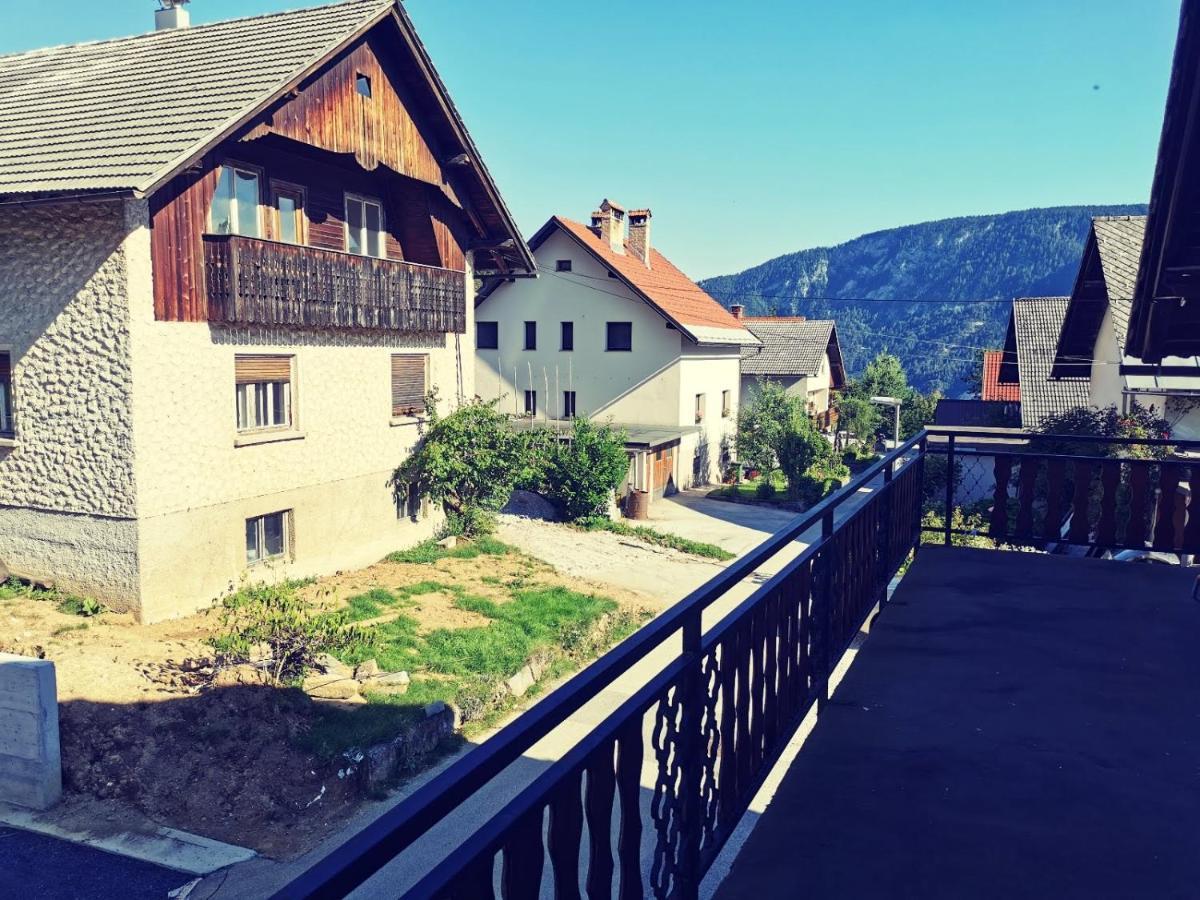 Apartma Rekar - A House, Where You Can Relax In The Embrace Of Nature Jesenice Ngoại thất bức ảnh